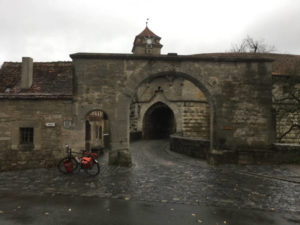 Rothenburg ob der Tauber - Mauer - Fahrrad