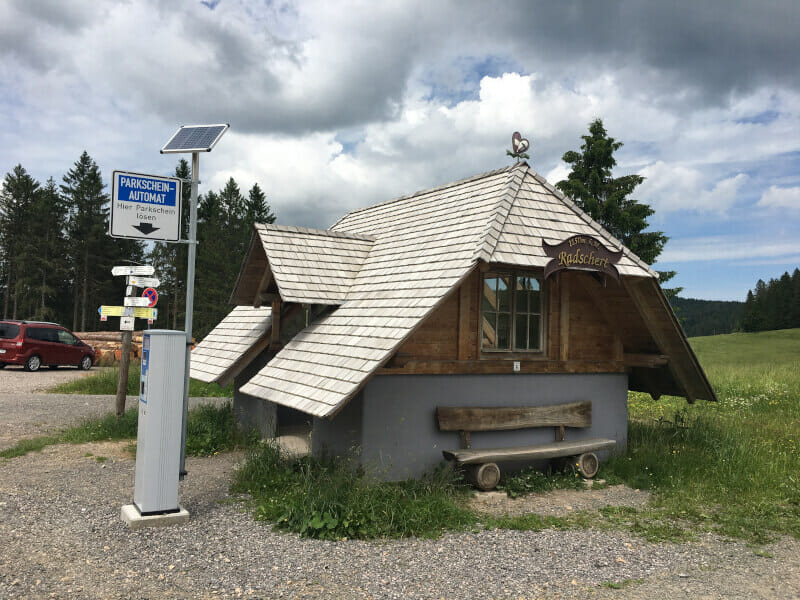 Kleine Hütte auf dem Todtnauberg - Schwarzwaldradweg.