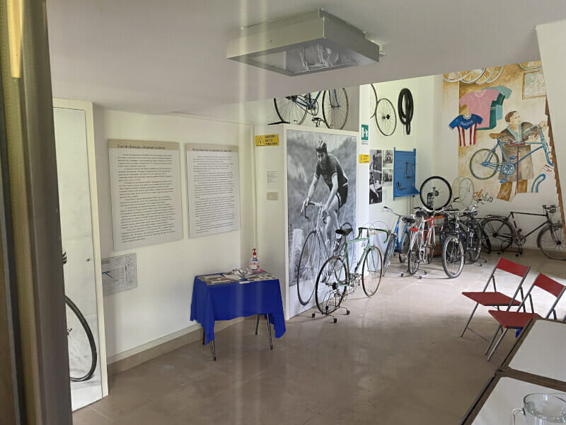 Fahrradmuseum im Inneren in Cesiomaggiore - Via Claudia Augusta Radweg