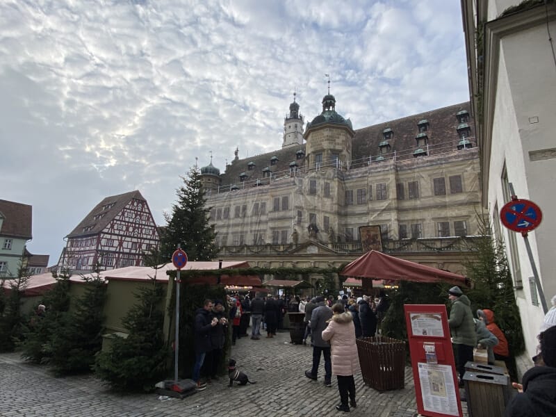 Marktplatz Rothenburg ob der Tauber Weihnachtsmarkt - Aischtalradweg