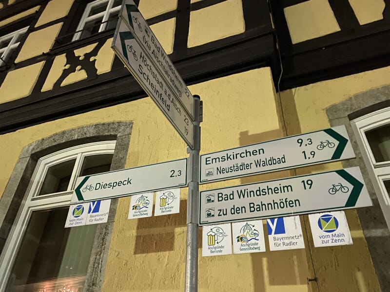 Wegweiser Aischtalradweg - Neustadt an der Aisch